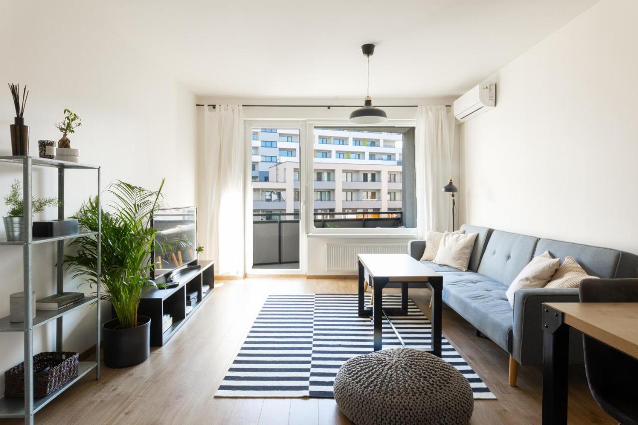 Quiet & Cozy Apartment Old Town - Free Underground Parking Кошице Екстер'єр фото