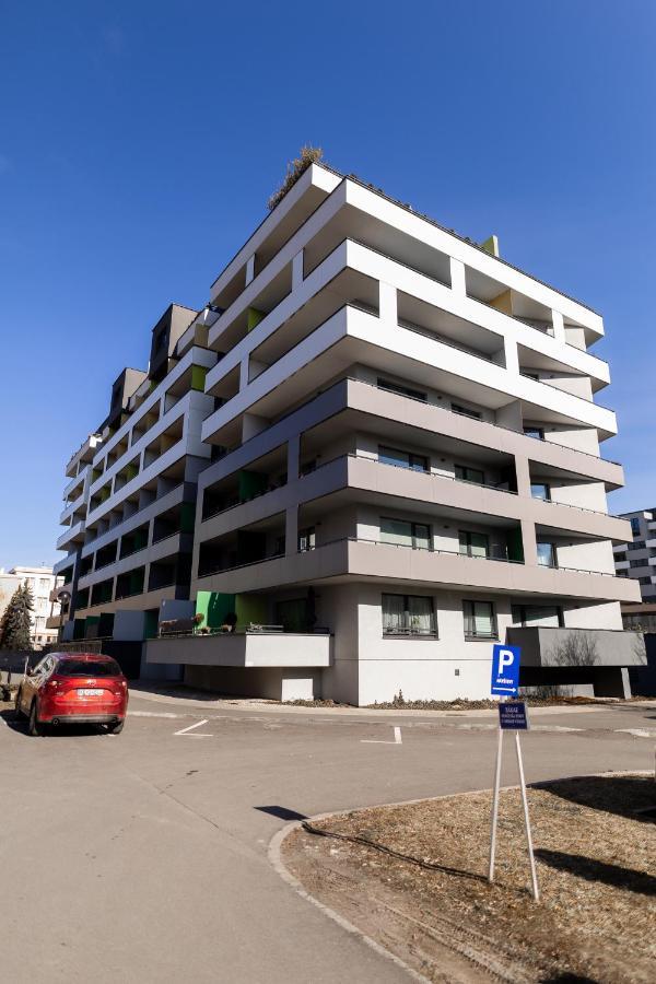 Quiet & Cozy Apartment Old Town - Free Underground Parking Кошице Екстер'єр фото